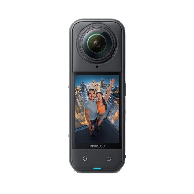 Insta360 X5 + Memory Card & Lens Cap