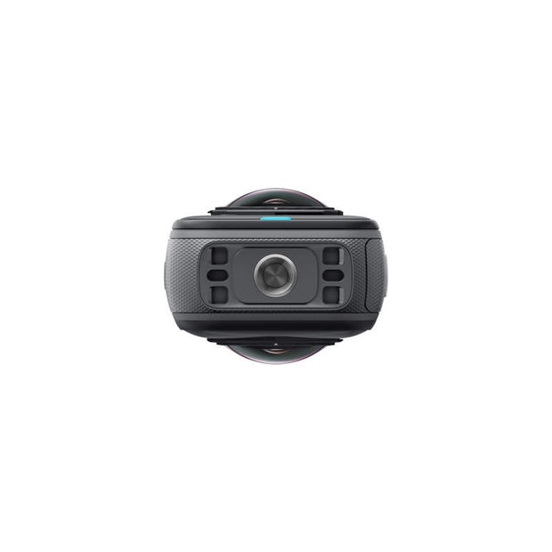 Insta360 X5 + Memory Card & Lens Cap