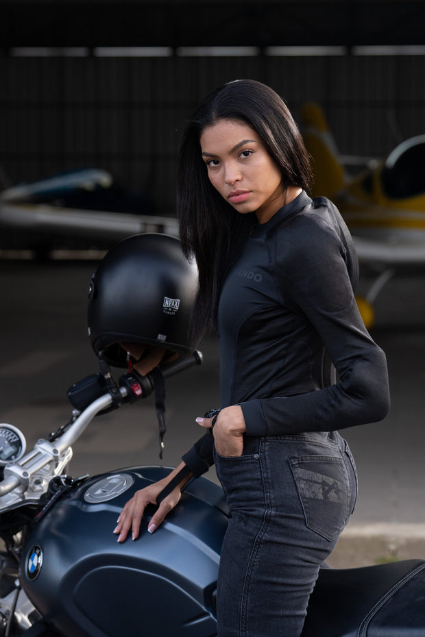 Pando Moto SHELL WW BLACK 02 – Protective motorcycle base layer / body