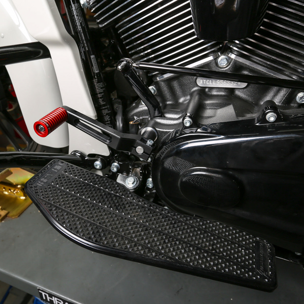 Thrashin Billet Shift Lever - Touring & FXR Models