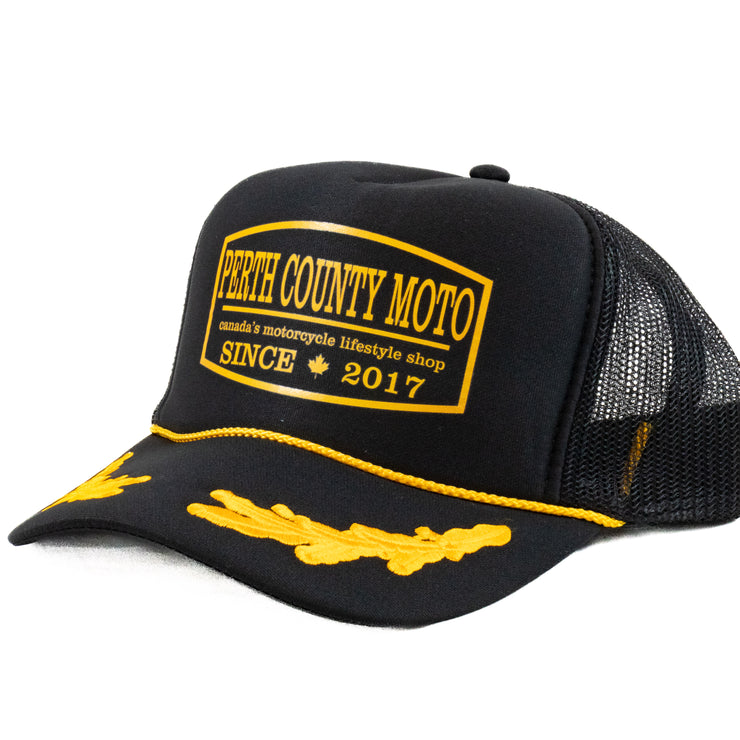 Perth County Moto Lifestyle Badge Trucker - Black/Gold