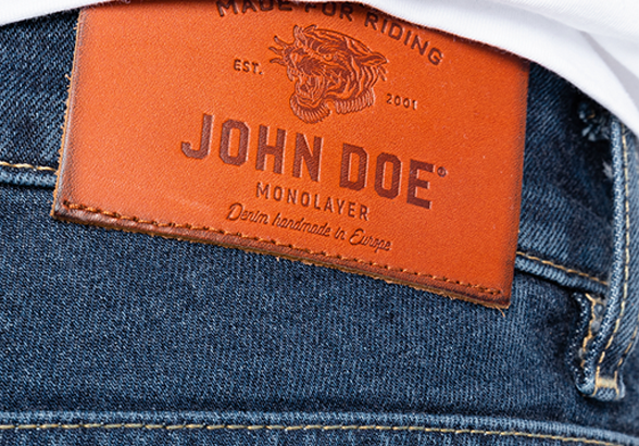 John Doe Pioneer Mono