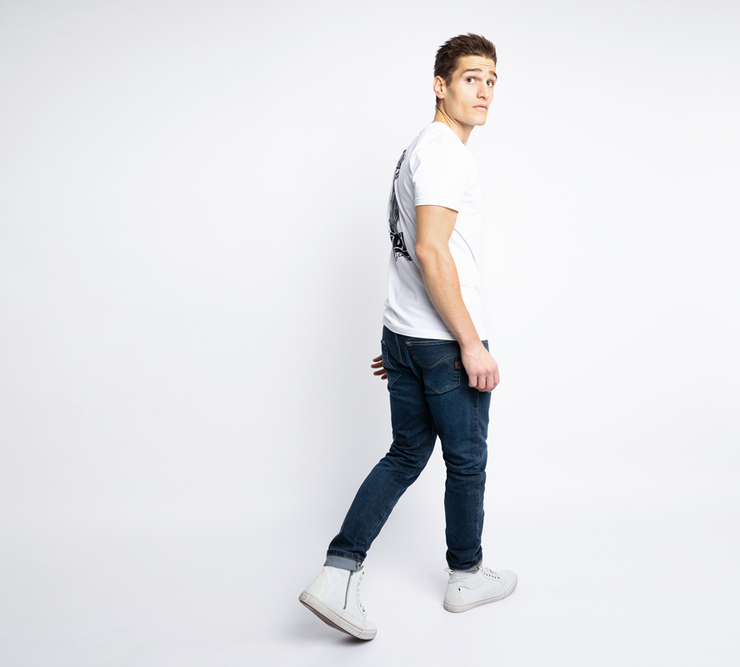 John Doe Pioneer Mono