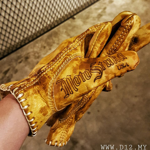bronze-motostuka-leather-motorcycle-gloves-on-hand