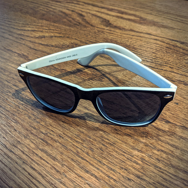 Perth County Moto Sunglasses - Black/White